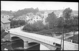 Flöha. Brücke und Schule