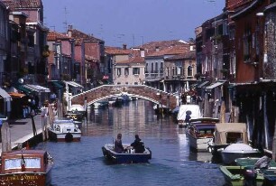 Venedig - Kanal auf Murano : Kanal auf der Insel Murano. Aufgenommen im Zentrum von Venedig ca. 2001