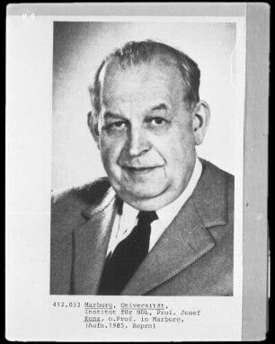 Josef Kunz, Professor der Neueren Deutschen Literatur in Marburg