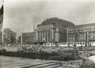 Leipzig, Hauptbahnhof, Empfangsgebäude, westliche Eingangshalle