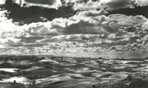 Oberlausitz. Blick vom Wachberg nach Südwest gegen Schrammsteine und Lilienstein