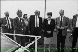Besuch von Catherine Trautmann (Oberbürgermeisterin von Straßburg) am Kernforschungszentrum Karlsruhe (KfK)