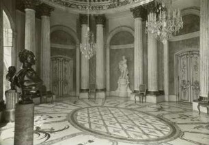 Schloß Sanssouci, Marmorsaal