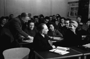 Bukarest: Deutsches Wissenschaftliches Institut, Schüler