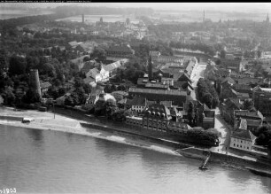 Düsseldorf-Kaiserswerth, Rheinufer mit Fähranleger