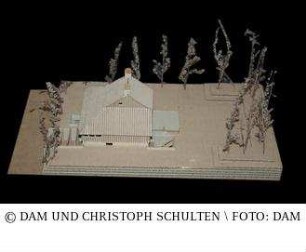 Haus auf dem Lande - Modell des Gesamtgebäudes mit Umgebung