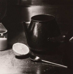 "Tea Time" aus der Serie "Passing Time"