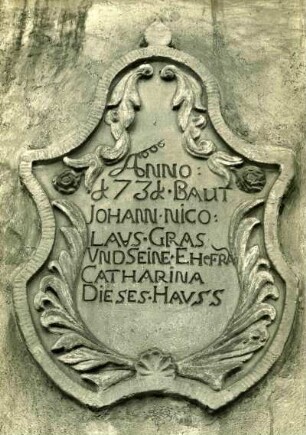 Schlußstein mit Inschrift 1731