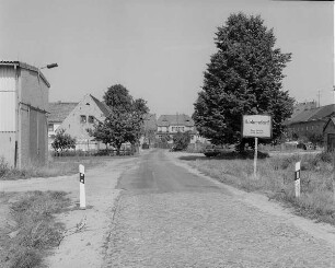 Höckendorf, Lomnitzer Str., Ortseingangsschild