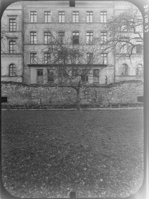 Zittau, Theaterring 3. Pestalozzischule (1866). Teilansicht