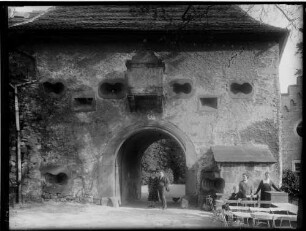 Schloß Eberstein Torhaus (erbaut 1602-1609) Ansicht von Westen
