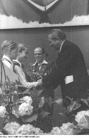 Dresden. Tag der Internationalen Brigaden. Treffen ehemaliger Spanienkämpfer, Juli 1952