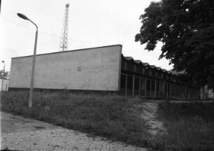 Dresden-Übigau, Klingerstraße. Pionierkaserne Übigau (1913). Schwimmhalle (?). Hofansicht