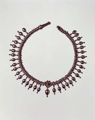 Halsband