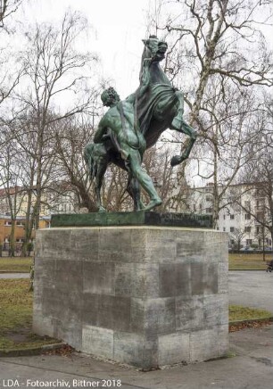Pferdebändiger (südliche Gruppe) & Rossbändiger; Berlin, Tempelhof-Schöneberg