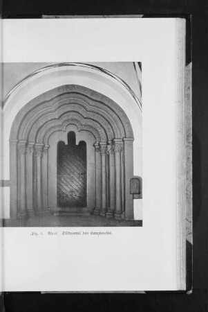 Fig. 6. Ahus. Südportal des Langhauses.