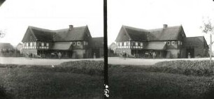 Seifhennersdorf (obersorbisch Wodowe Hendrichecy), Dorfschmide, Straßenansicht