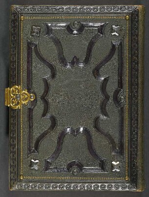 Fotoalbum der Familien Ahlswede (Dresden-Reick) und Schneidenbach : Fotoalbum der Familien Ahlsvede (Reick) und Schneidenbach. Ledereinband, geprägt mit Goldschnitt und Metallschließe; 14,7 x 11,5 x 3,5 cm (um 1890, bestückt ab 1926). Dresden: SLUB/DF 2017.A.355