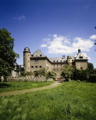 Schloss Namedy & Ehemalige Wasserburg