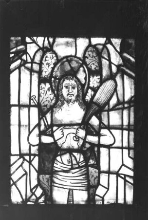 Christus mit Leidenswerkzeugen : Wilsnack (Kreis Perleberg): Pfarrkirche Sankt Nikolai, Fenster n VIII 5 c (Aufnahme nach der Restaurierung). Christus mit Leidenswerkzeugen. Glasmalerei. 1459/1460, niederländisch