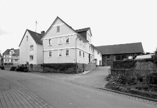Wohnhaus; Fuldabrück, Dorfstraße 13