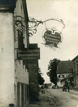 Wirtshausschild "Zum Schwanen", Schmiedeeisen