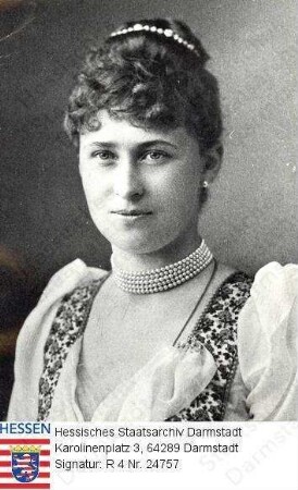 Irene Prinzessin v. Preußen geb. Prinzessin v. Hessen und bei Rhein (1866-1953) / Porträt, Brustbild