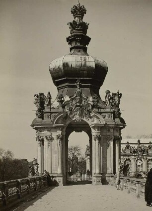 Dresden, Zwinger : Dresden-Altstadt. Zwinger, Kronentor