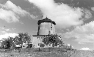 Großbothen-Schönbach. Turmholländer, Baujahr 1880