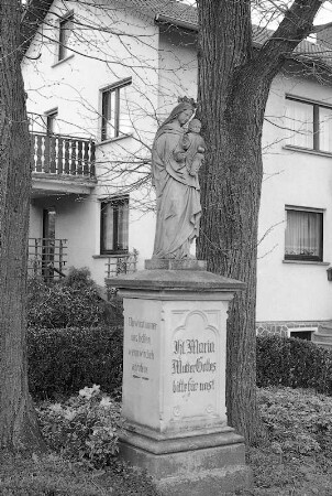 Muttergottes (Muttergottes); Eiterfeld, Friedhofstraße 4