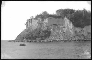 Göhren. Das Hövt (maritime Bezeichnung für Kap), Kreidefelsen