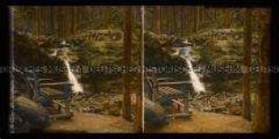 Schilfwasser Wasserfall mit Bank im Kühlen Tal, bei Friedrichsroda