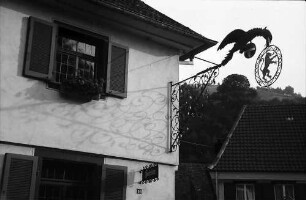 Aushängeschild des Gasthauses Löwen in Untermünstertal