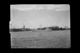 Consul Horn (1957), Frachtschiff (reefer), H. C. Horn, Hamburg, Bau-Nr. 416