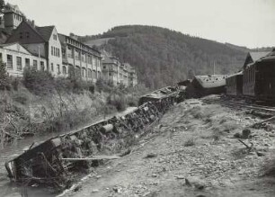 Hochwasserkatastrophe, zerstörte Bahnanlagen, Glashütte, Müglitztal