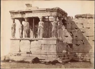 Erechtheion auf der Akropolis, Athen: Ansicht der Korenhalle mit Karyatiden