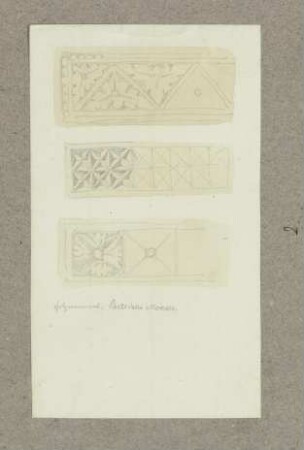 Details ornamentierter Holzarchitrave in Venedig