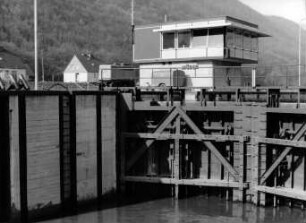 Untertor Staustufe Müden/Mosel