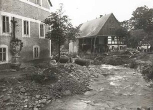 Unwetterkatastrophe im Osterzgebirge am 8./9. Juli 1927. Zerstörte Häusergruppe in Schönwald (heute Petrovice-Krásny Les)