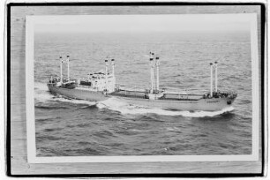 Commerz (1955), Frachtschiff, Bartholomay & Co. KG, Hamburg, Bau-Nr. 814
