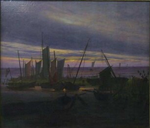 Schiffe im Hafen am Abend