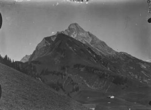Biberkopf : Blick zum Gipfel des Biberkopf (2599m).