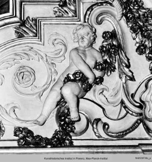 Allegorie des Ruhmes : Allegorie des Ruhmes, Stuckdetails