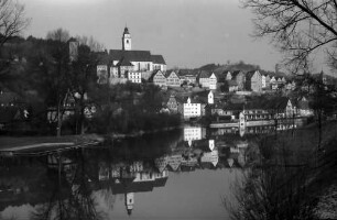 Horb: Stadtbild spiegelt sich im Neckar