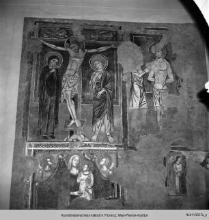 Fresken mit Geißelung und Kreuzigung Christi