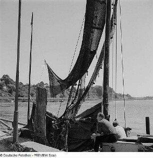 Ahrenshoop. Boote an der Anlegestelle