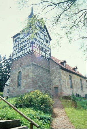 Dorfkirche von Nordost