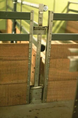 Buchtenabtennung mit einfachem mechanischen Verschluss