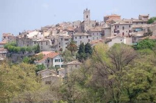 Vence - Stadtübersicht : Kleinstadt Vence, bei Nizza, Stadtübersicht, aufgenommen im April 2006