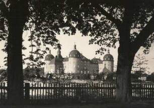 Schloss Moritzburg : Schloss Moritzburg. Blick auf die Südwestseite